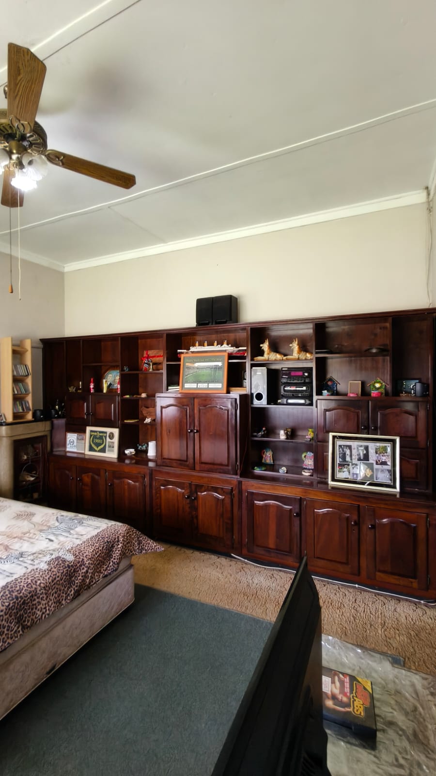 5 Bedroom Property for Sale in Hennenman Free State